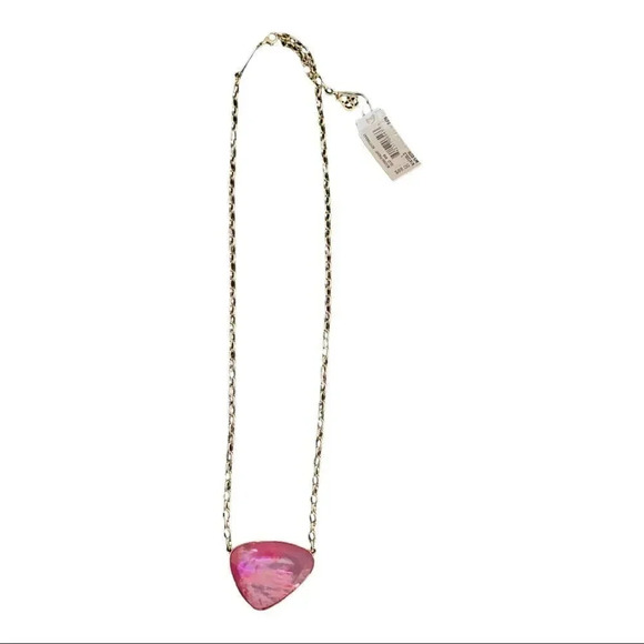 Kendra Scott Mckenna Gold Pendant in Deep Blush Mother-of-Pearl - Picture 2 of 4